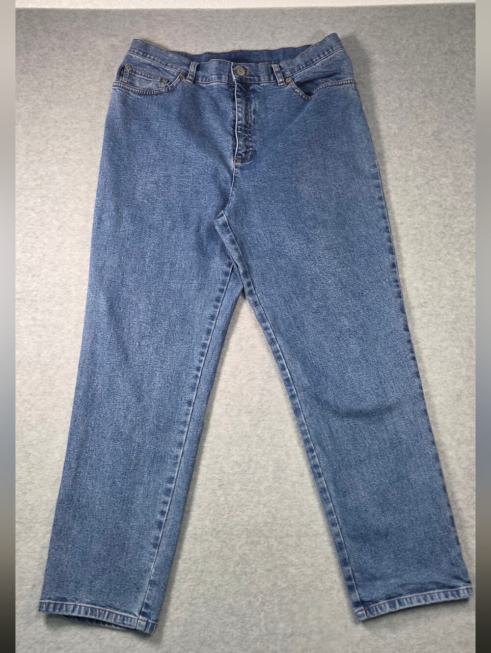 Lauren Jeans Co. Ralph Lauren Petite Straight Leg Jeans Medium Wash Size 12P